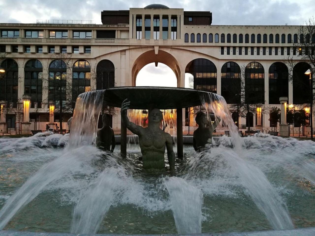 "Suite In The City" Intimiste & Insonorisee - Hyper Centre, Standing, Jacuzzi, Tram, Clim, Wi-Fi Montpellier Extérieur photo